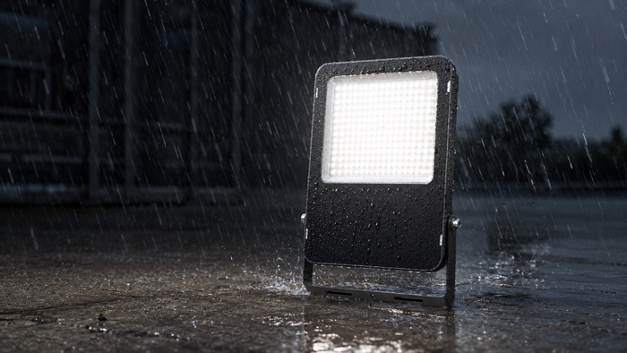 Outdoor flood light with IP protection for area lighting projects