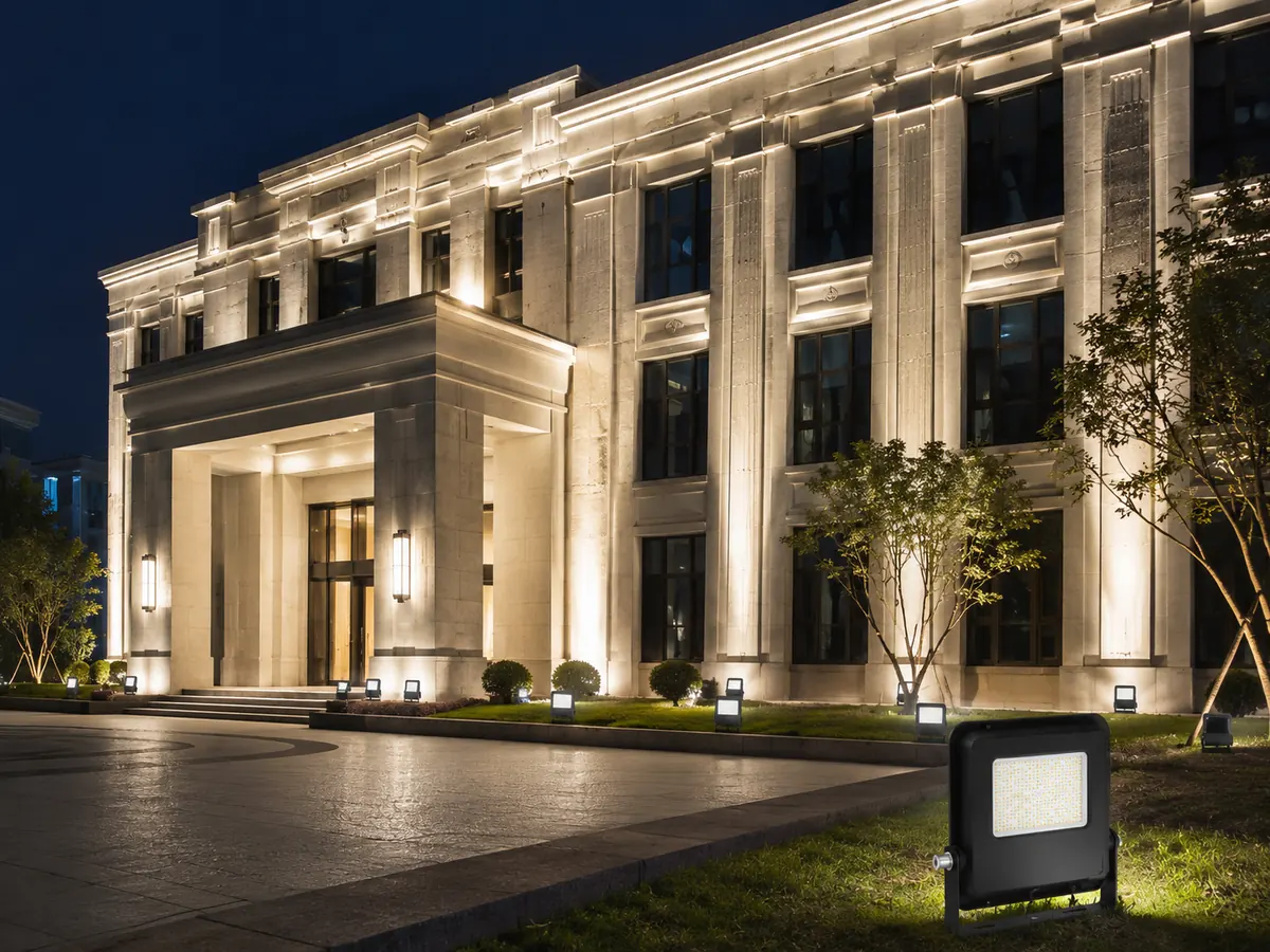 Professional Rotatable LED Flood Lights used for outdoor area lighting