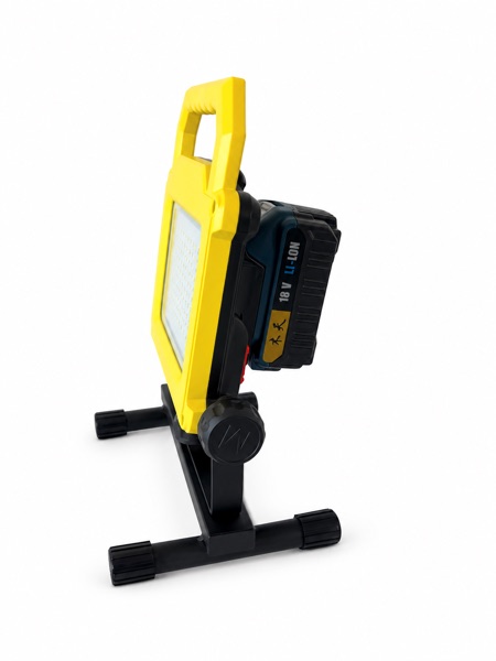 FX-364 work light side view with 18V battery installed