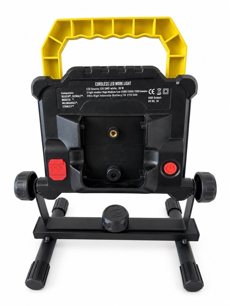 FX-364 rear USB output and power controls