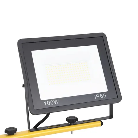 Tripod work light head detail